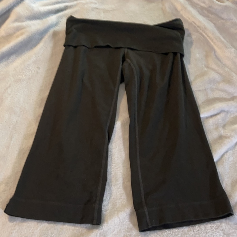Lucy Capri pants - Picture 6 of 9